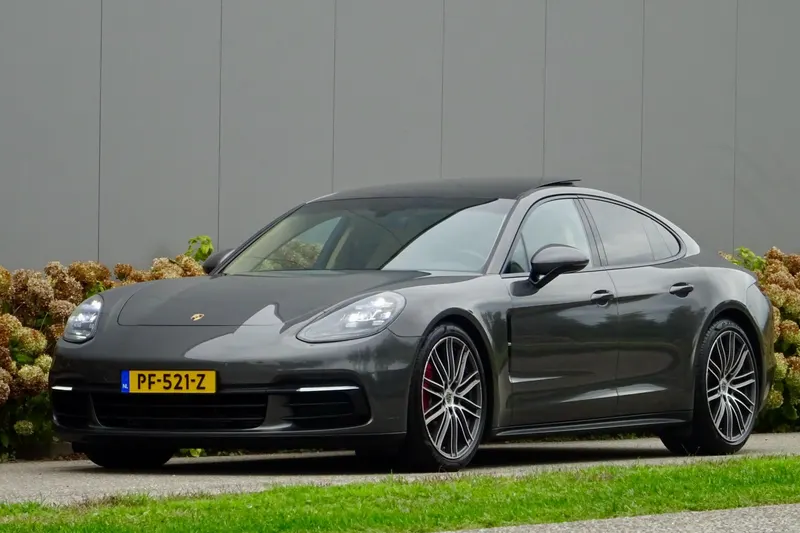 Porsche Panamera (2017)
