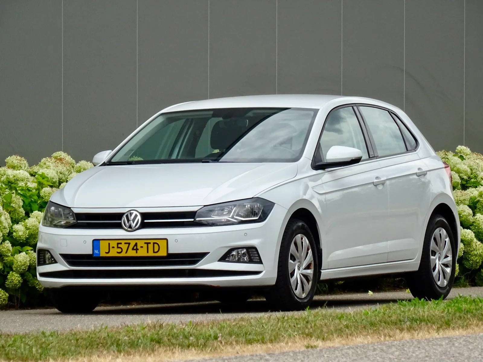 Volkswagen Polo (2020) — foto 1