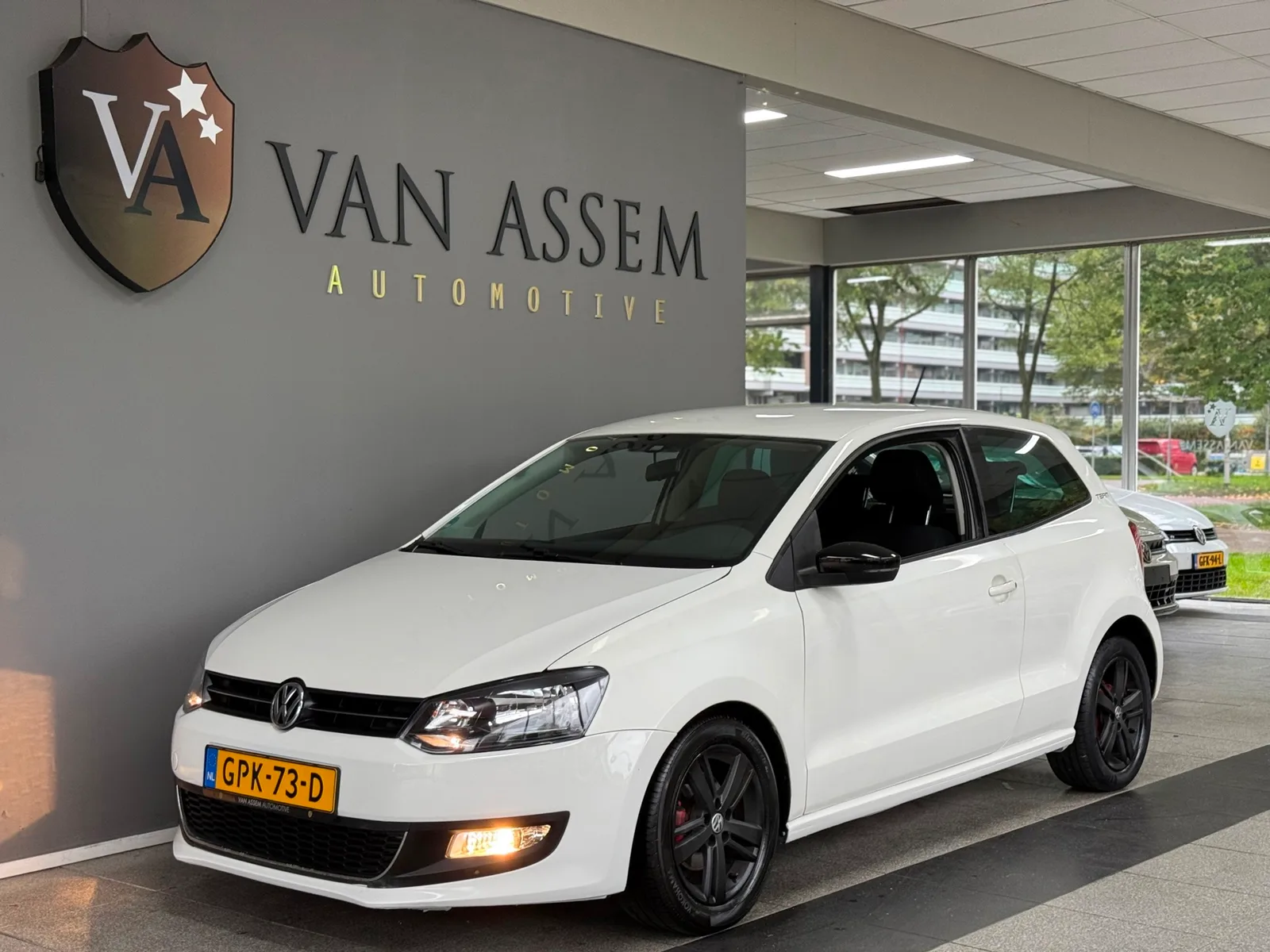 Volkswagen Polo (2010) — foto 1