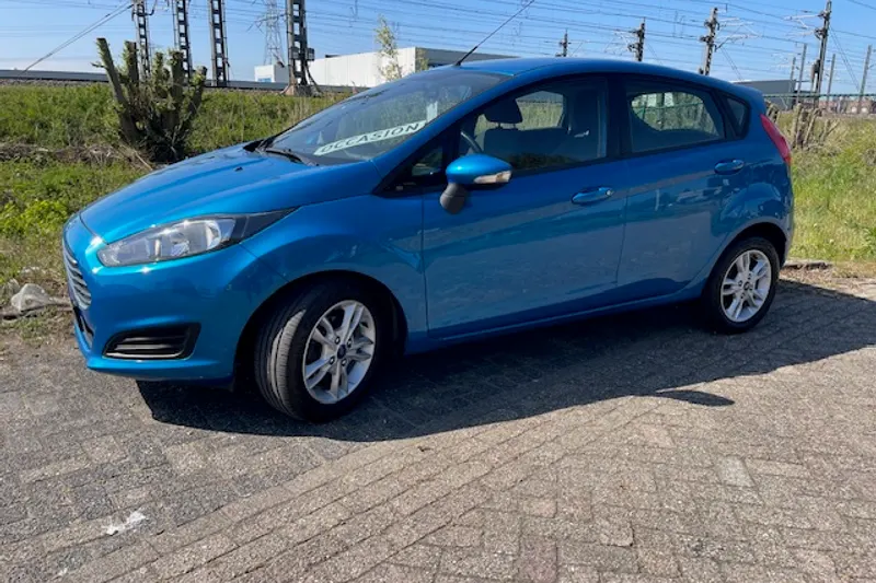 Ford Fiesta (2013)