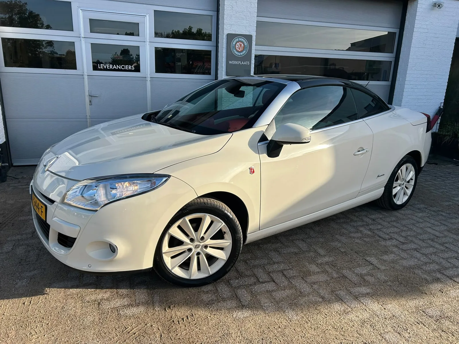 Renault Mégane (2012) — foto 1