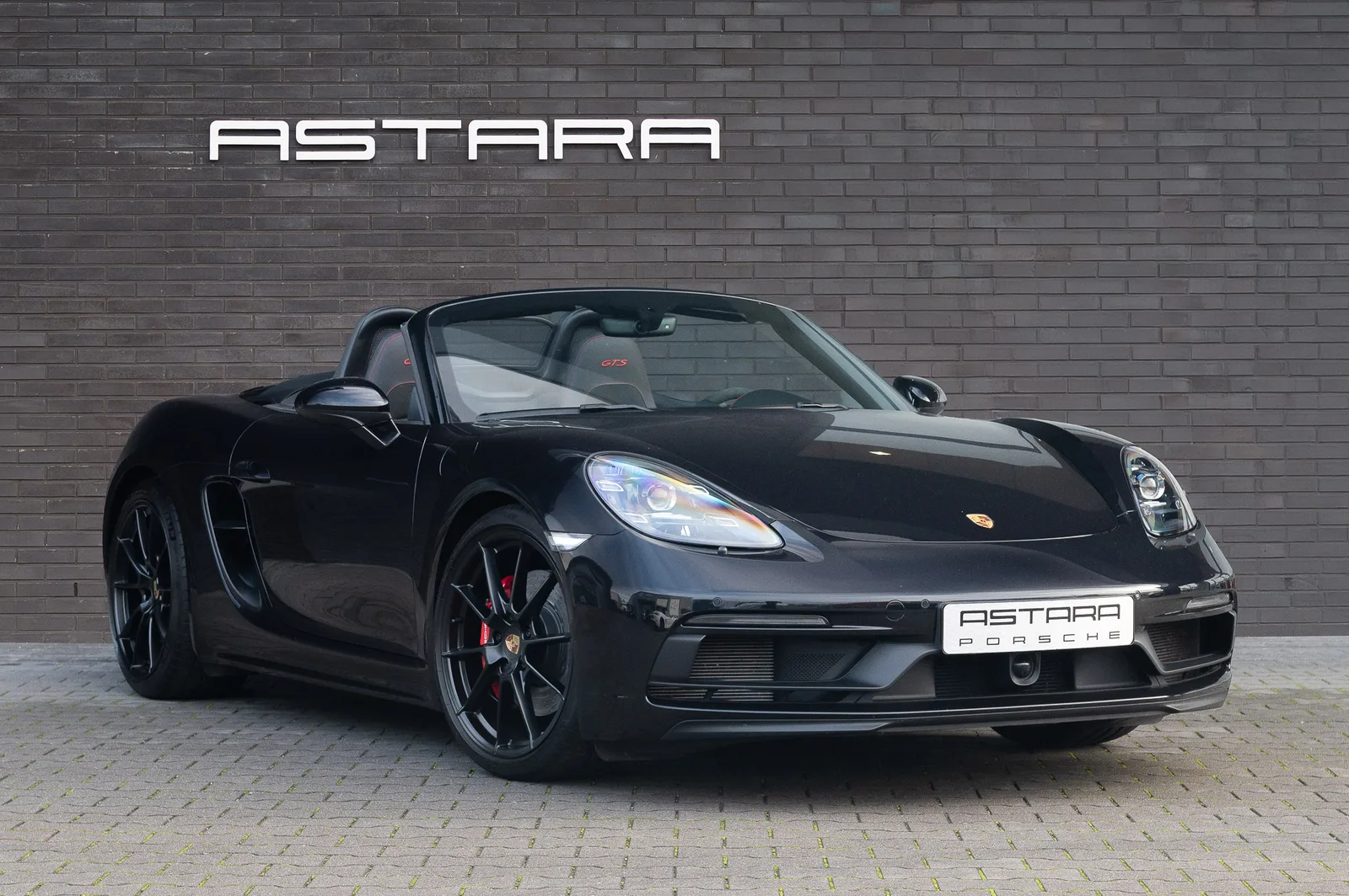 Porsche 718 Boxster (2024) — foto 1