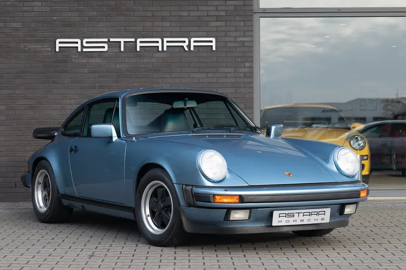 Porsche 911 (1986)