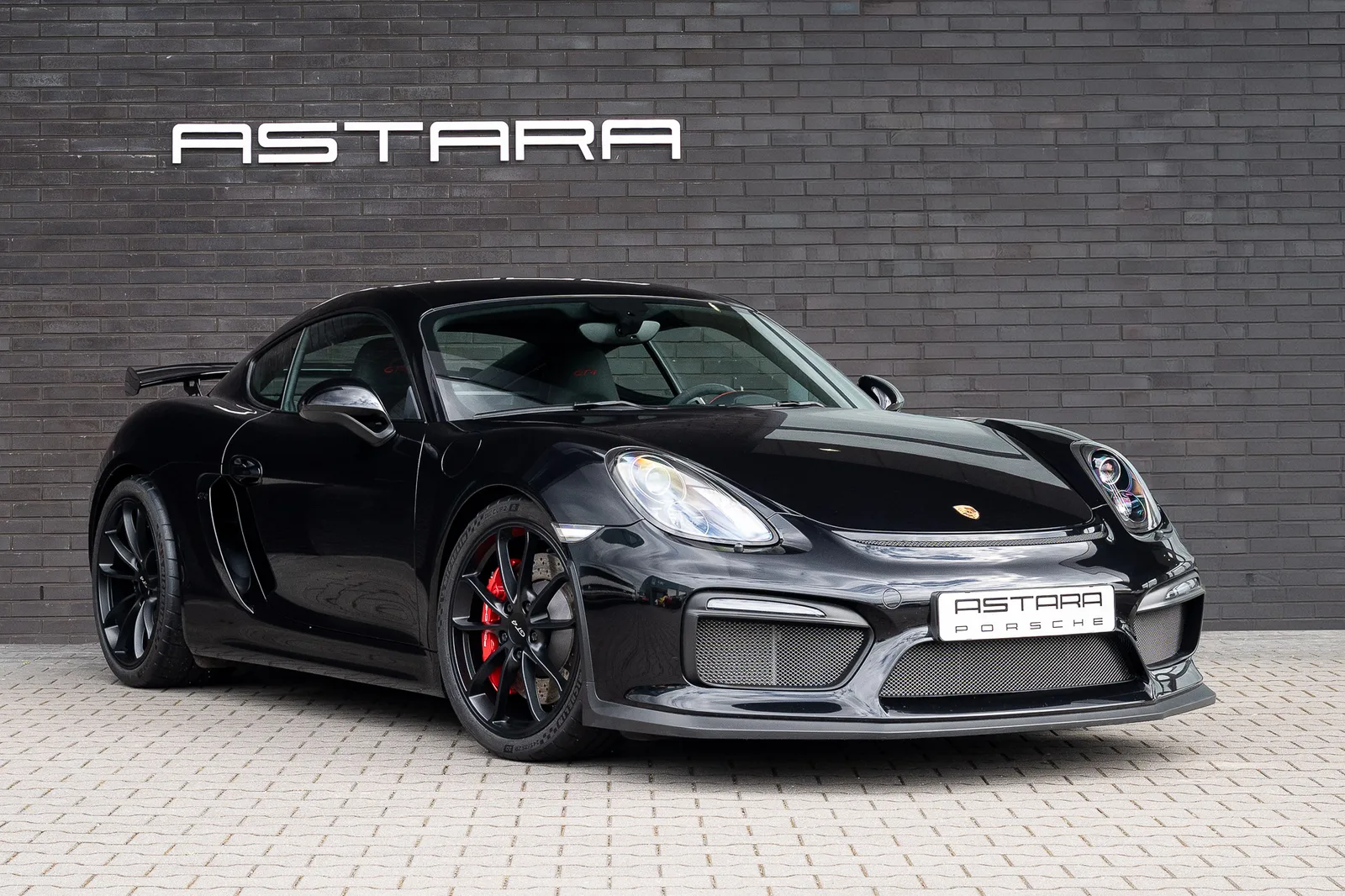Porsche Cayman (2016) — foto 1