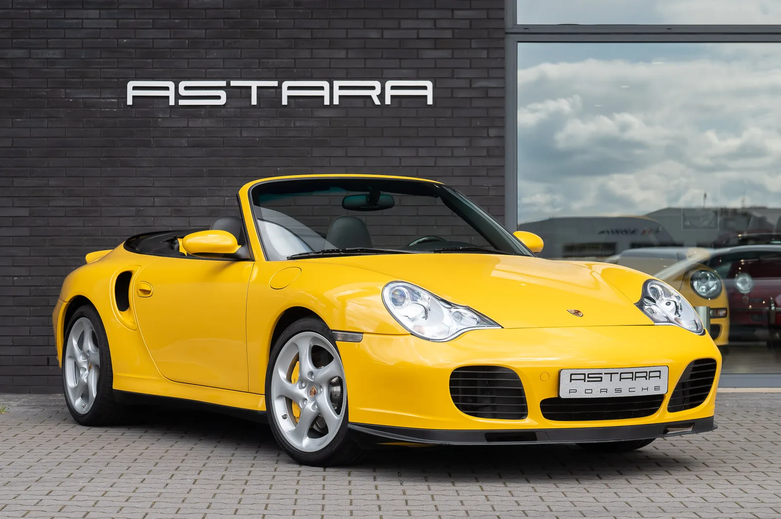 Porsche 911 (2005) — foto 1
