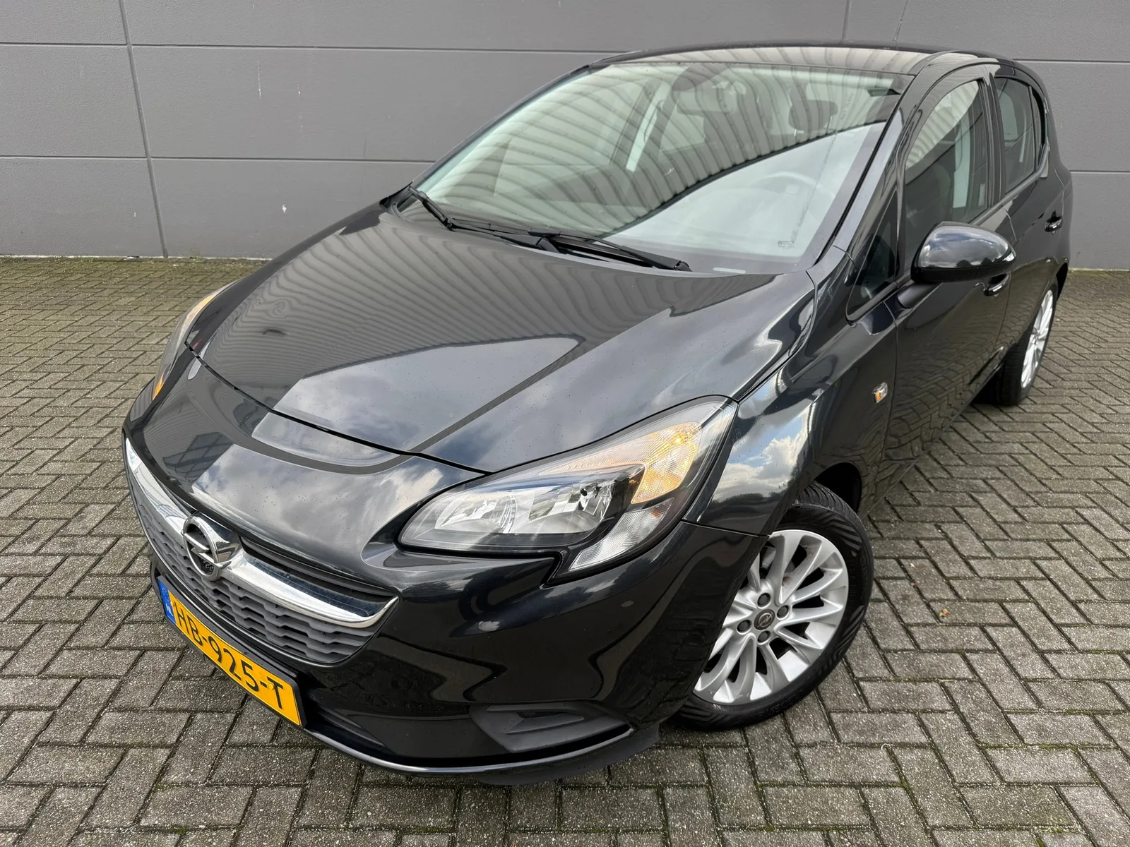 Opel Corsa (2015) — foto 1