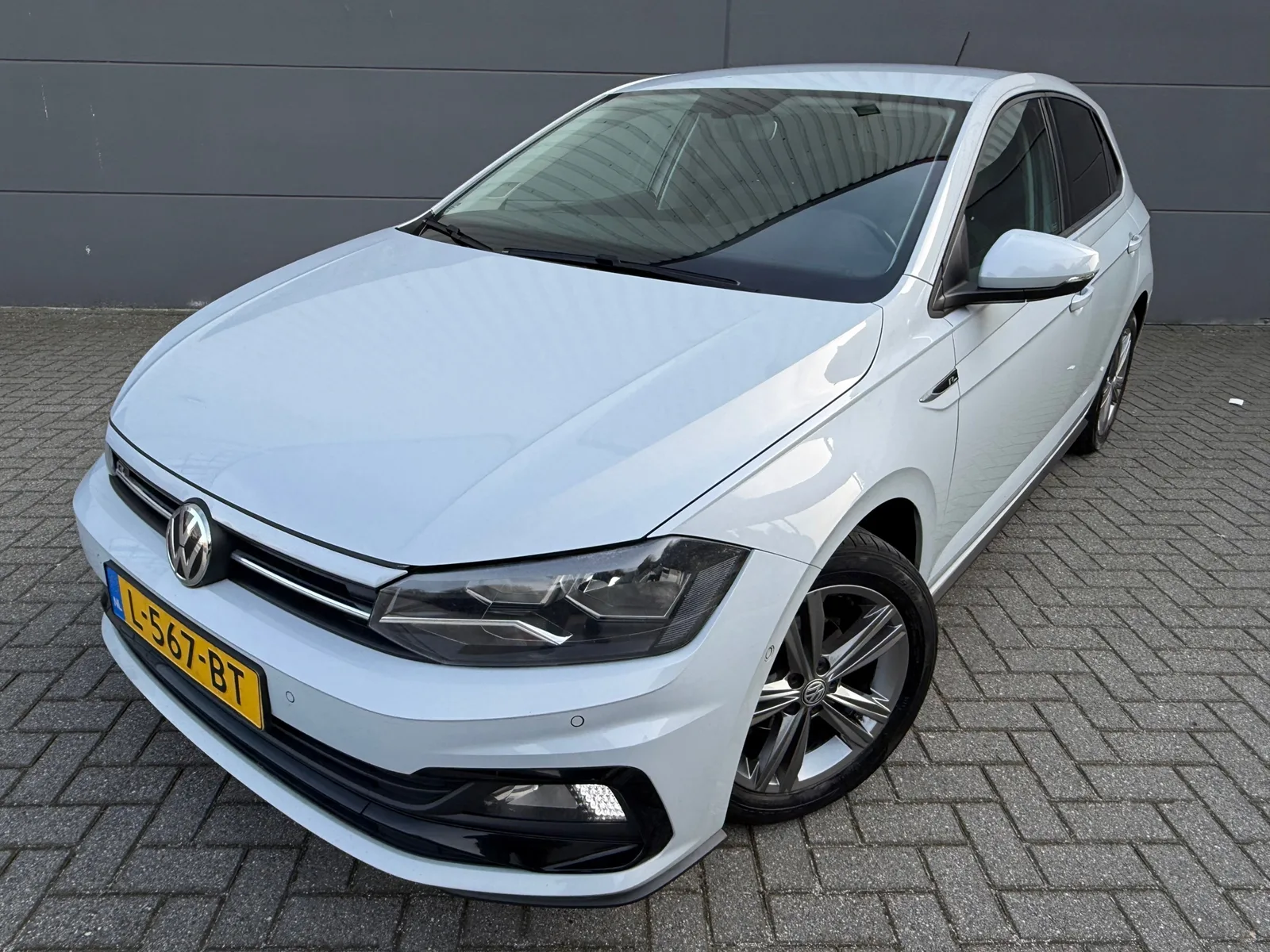 Volkswagen Polo (2021) — foto 1