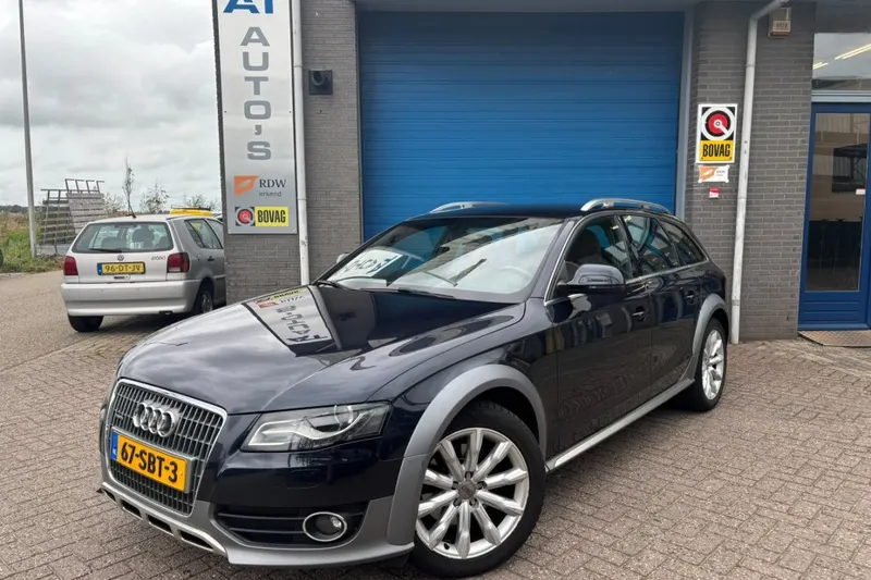 Audi A4 Allroad (2011)
