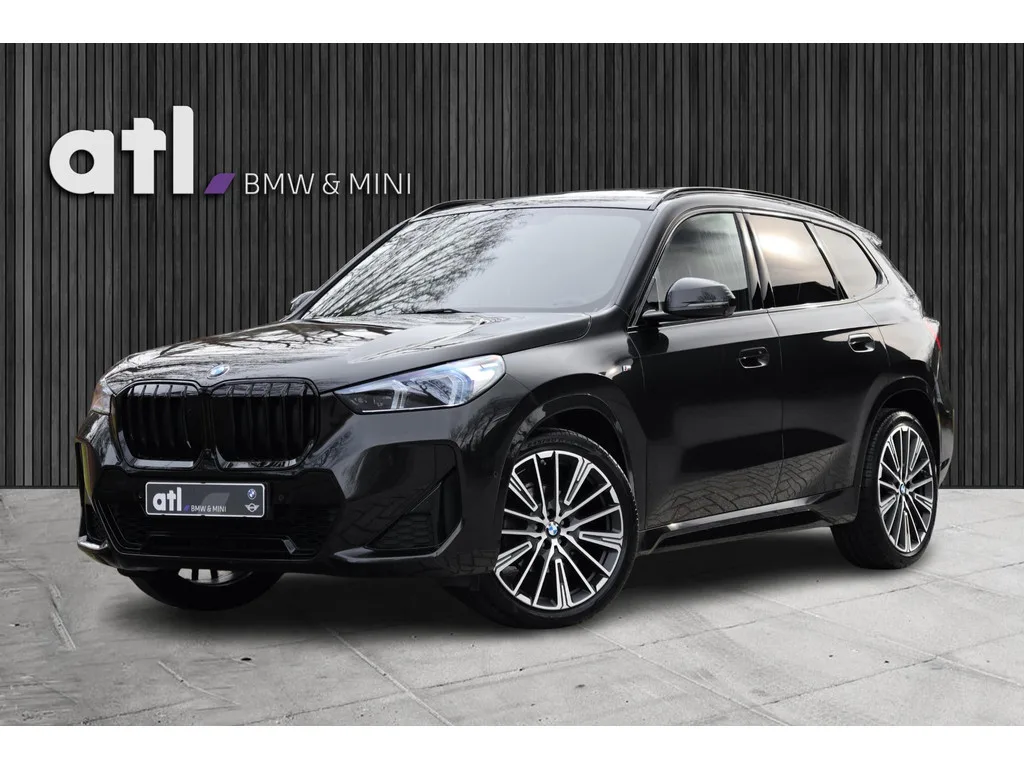 BMW X1 (2023) — foto 1