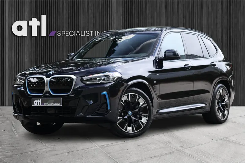 BMW iX3 (2023)