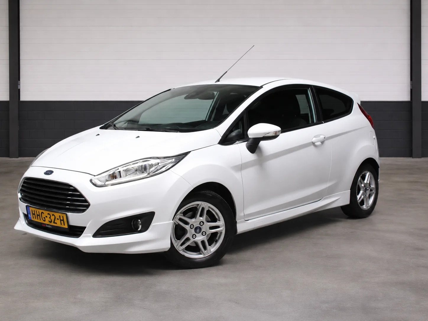 Ford Fiesta (2014) — foto 1