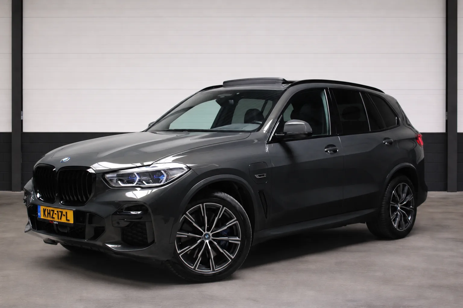 BMW X5 (2022) — foto 1