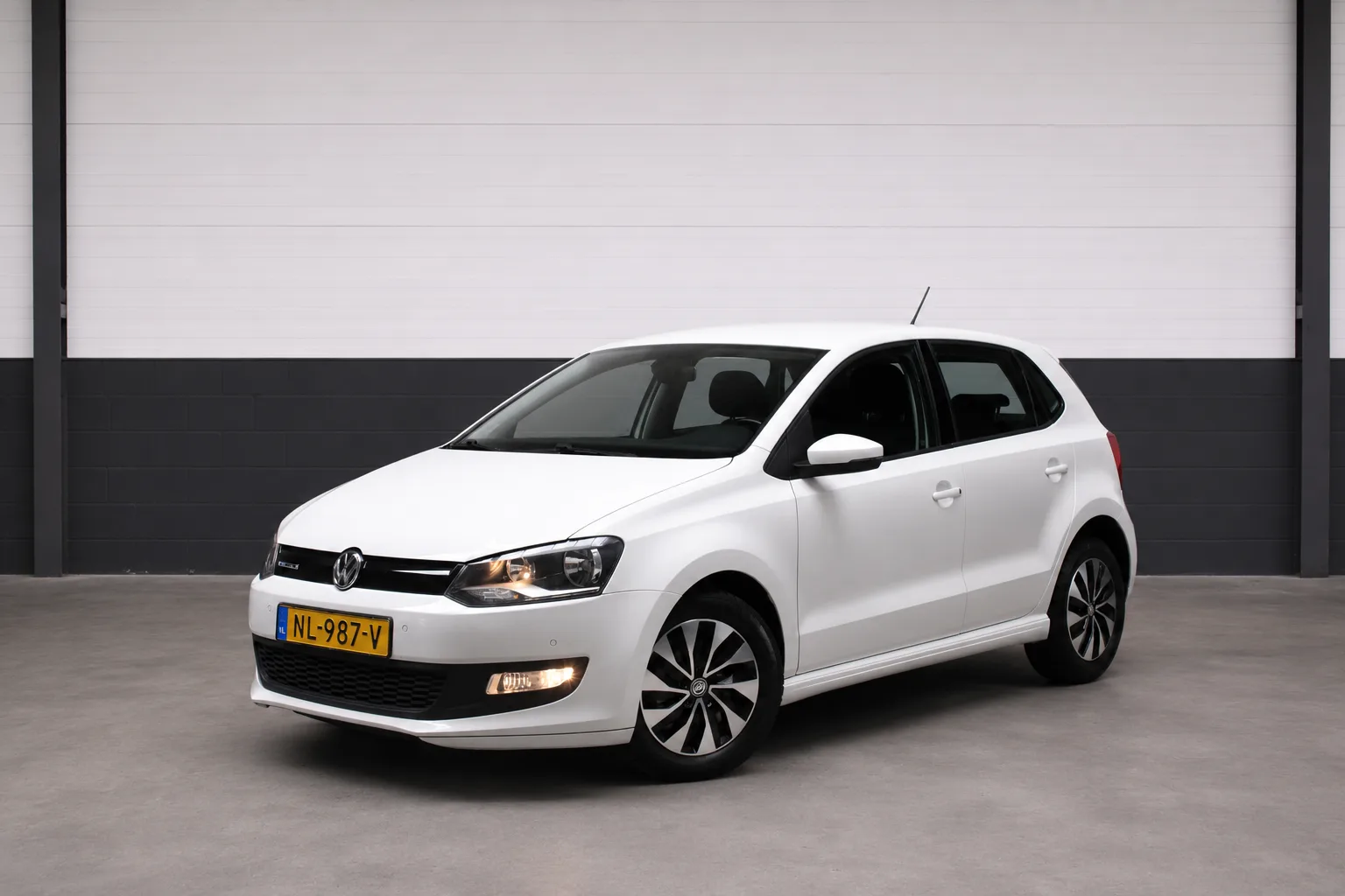 Volkswagen Polo (2017) — foto 1