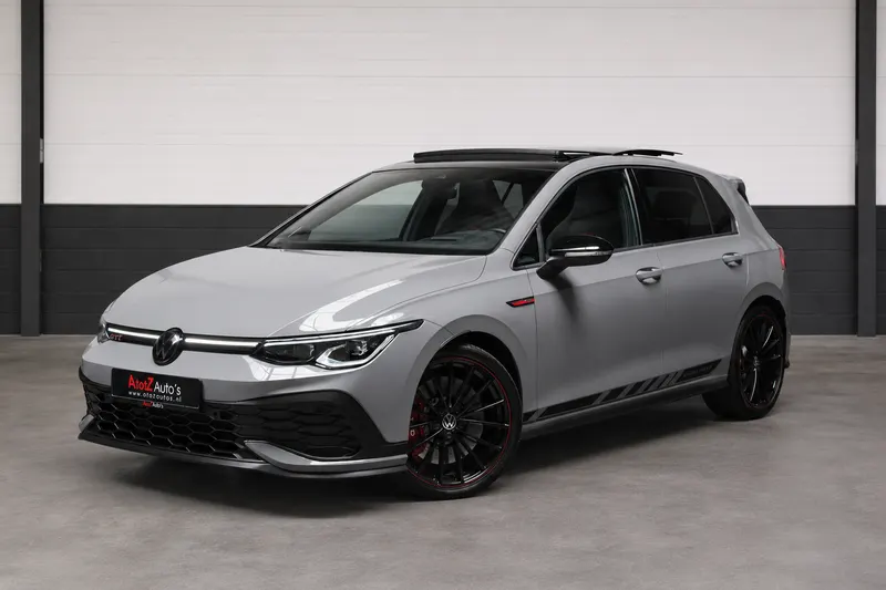 Volkswagen Golf (2023)