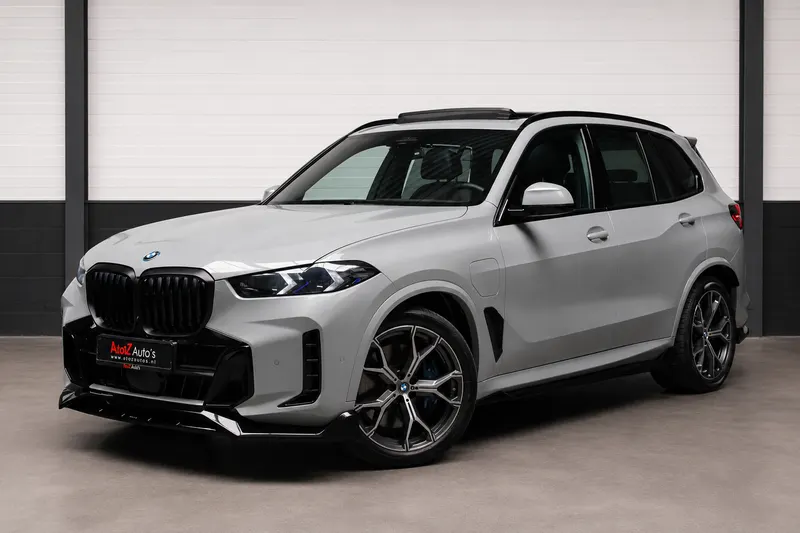 BMW X5 (2024)