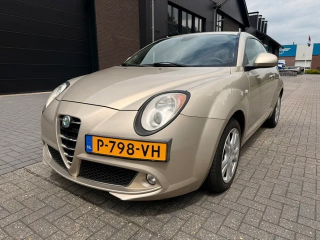 Alfa Romeo Mito (2010) — foto 1