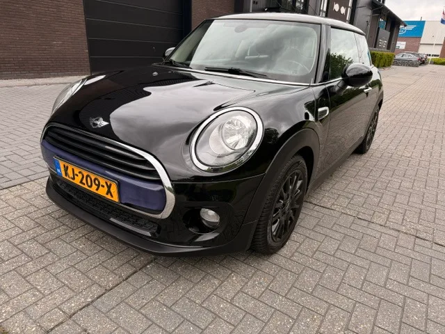 MINI Cooper (2016) — foto 1