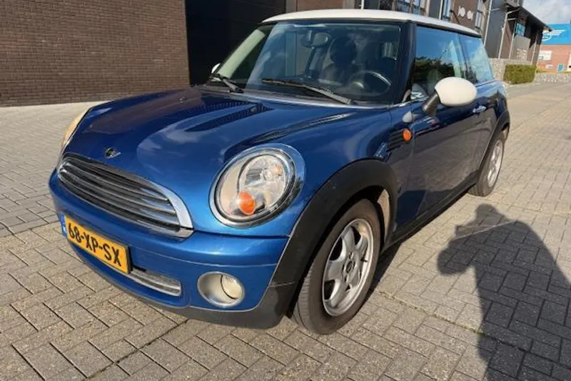 MINI Cooper (2007)