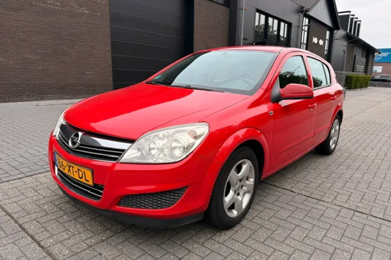Opel Astra (2007)