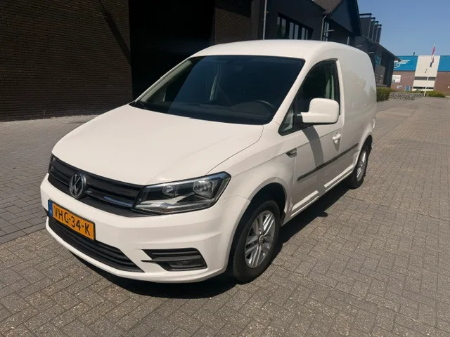 Volkswagen Caddy (2018) — foto 1
