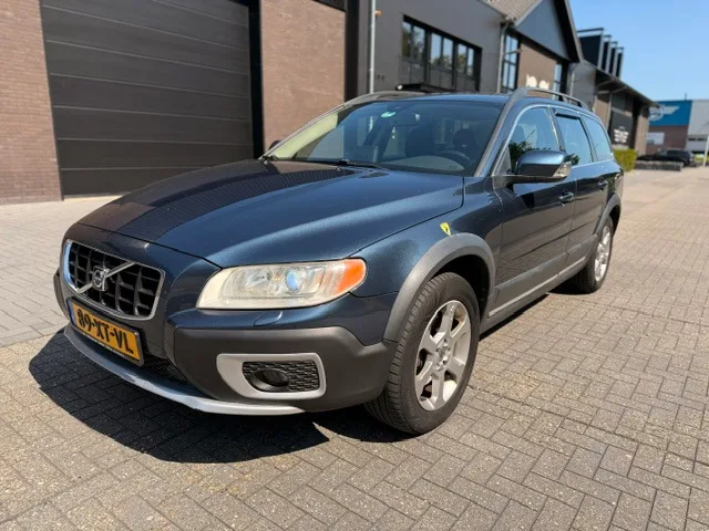 Volvo XC70 (2007) — foto 1