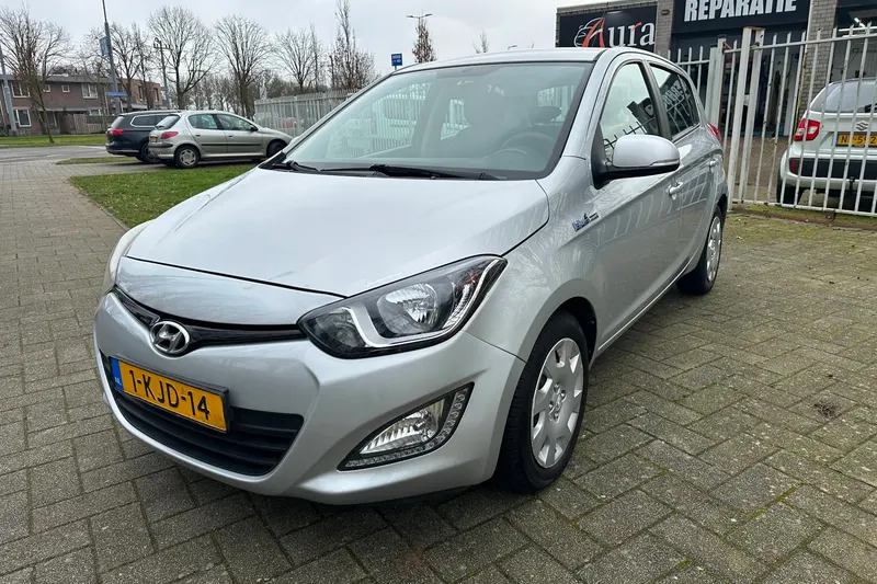 Hyundai i20 (2013)
