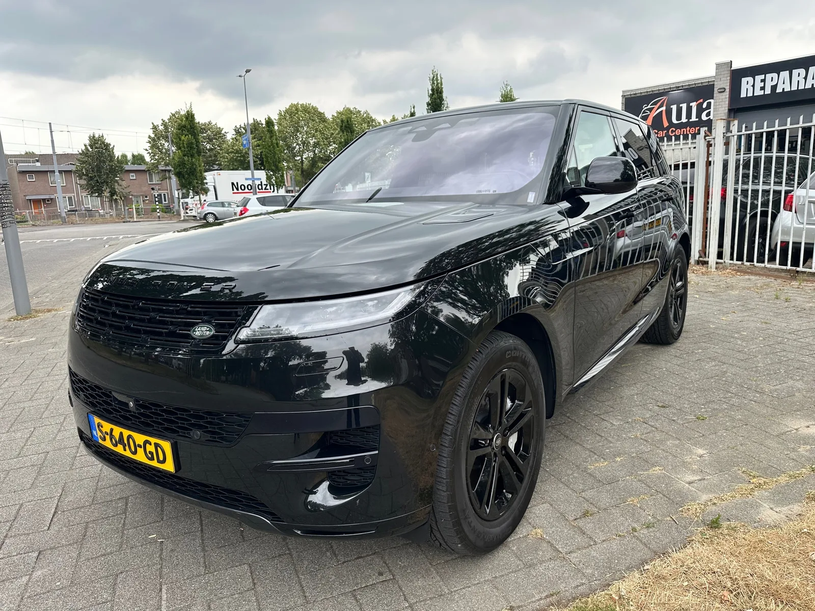 Land Rover Range Rover Sport (2023) — foto 1