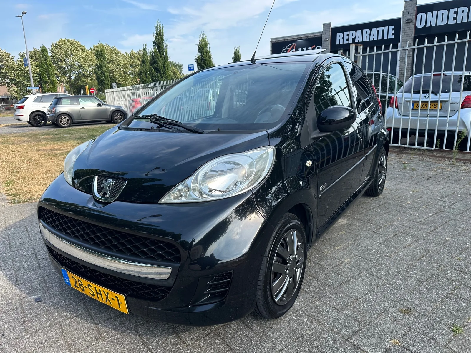 Peugeot 107 (2011) — foto 1