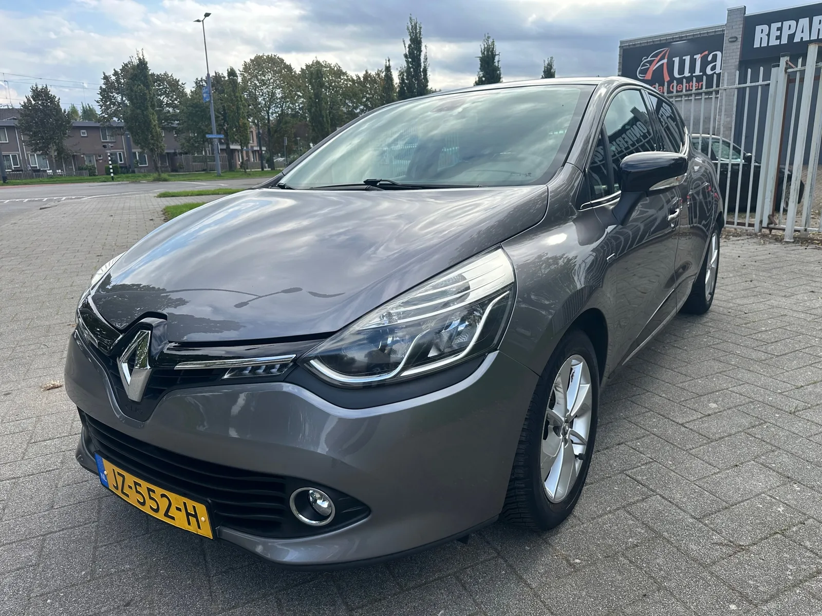 Renault Clio (2016) — foto 1