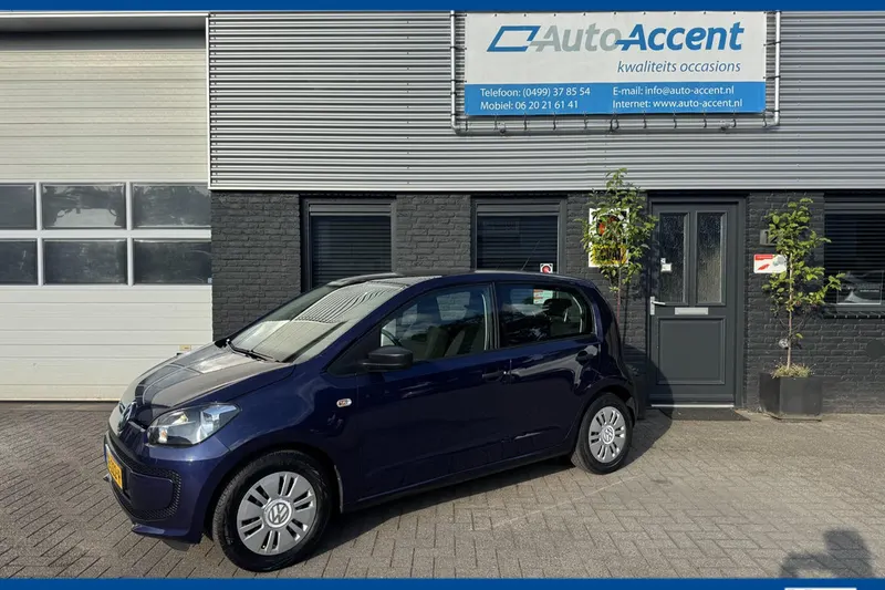 Volkswagen Up! (2016)