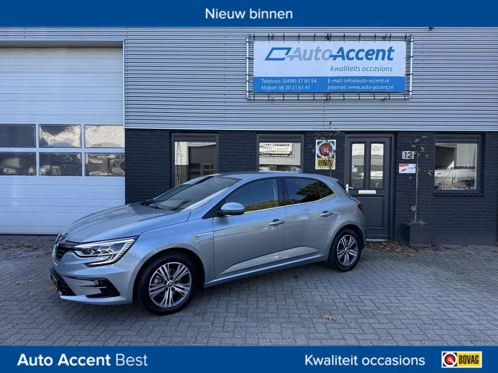 Renault Mégane (2021) — foto 1