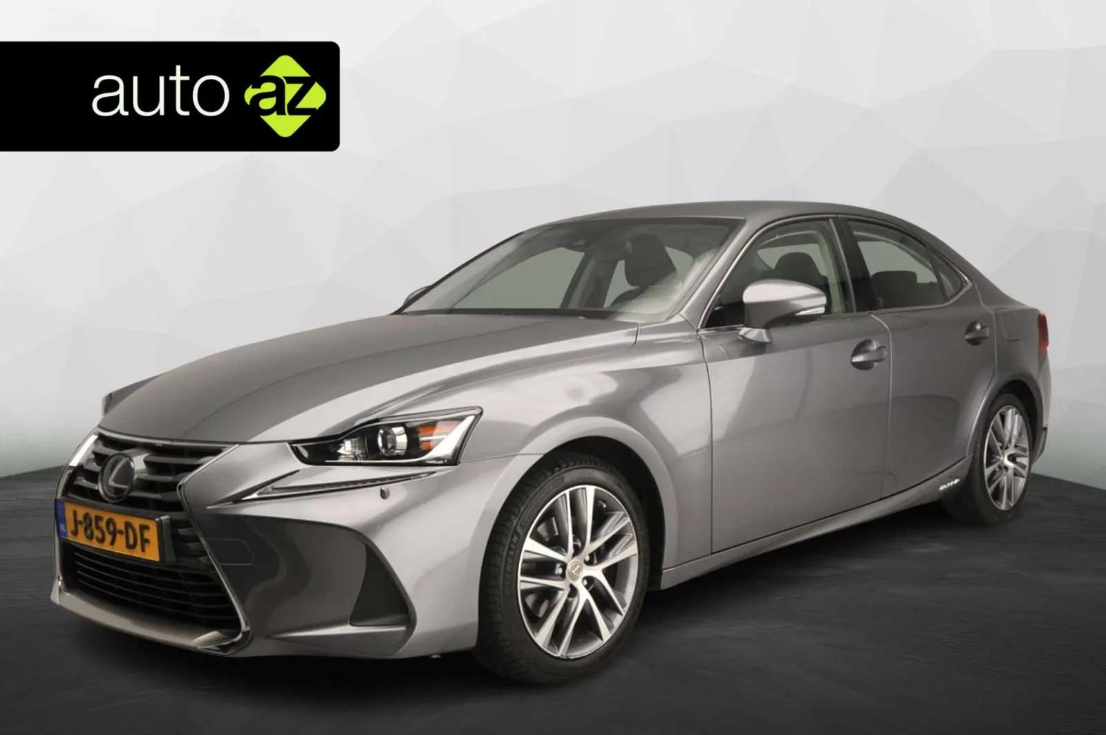 Lexus IS (2020) — foto 1