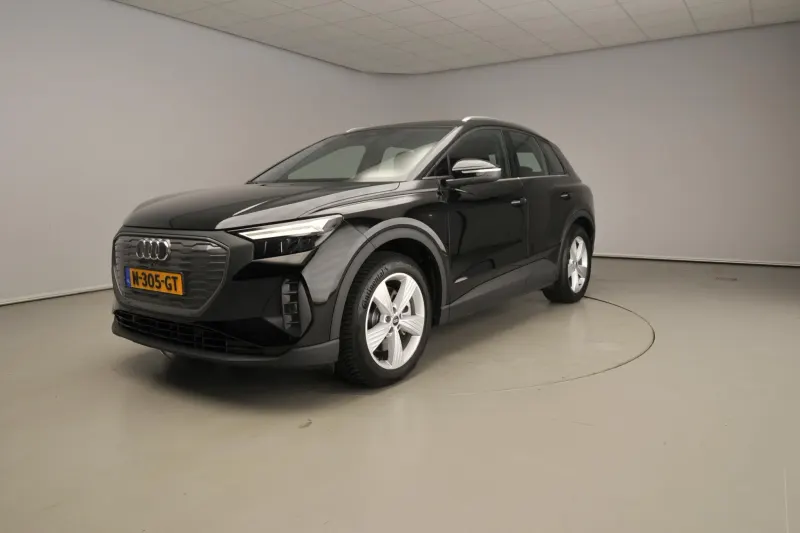 Audi Q4 e-tron (2021)