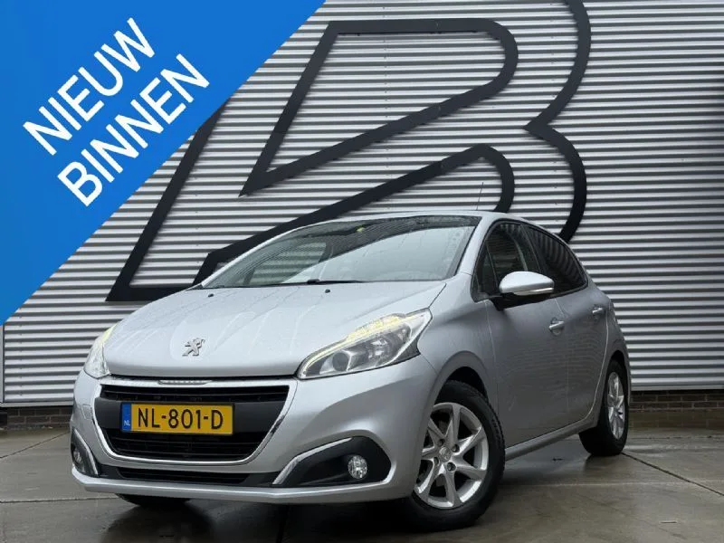 Peugeot 208 (2016) — foto 1
