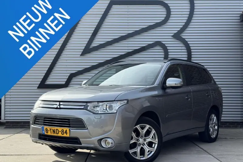 Mitsubishi Outlander (2014)