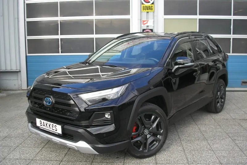 Toyota RAV4 (2022)