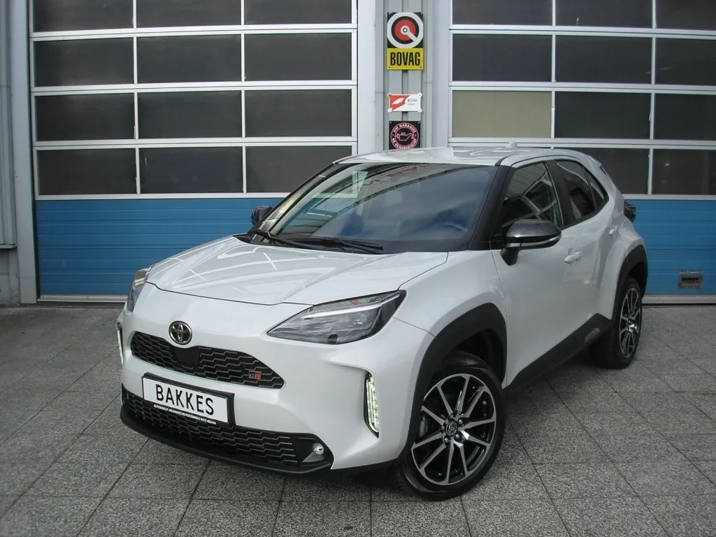 Toyota Yaris Cross (2023) — foto 1