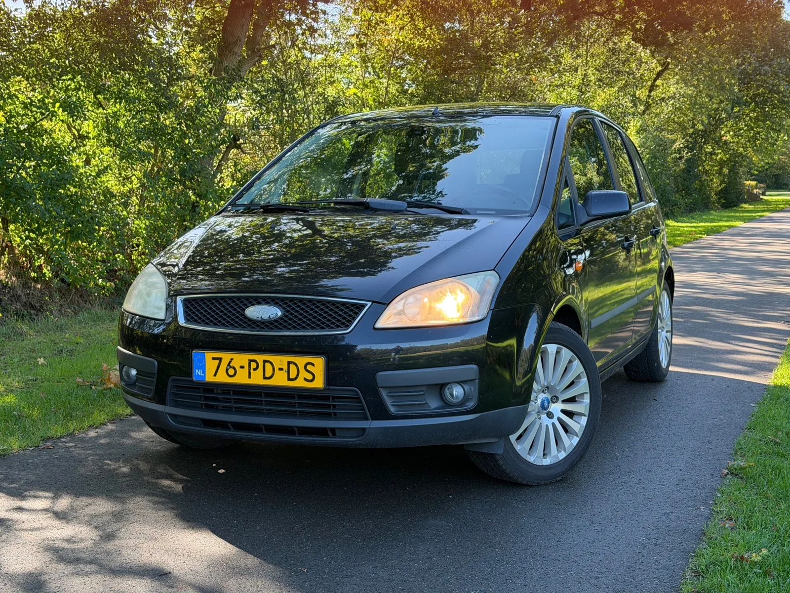 Ford C-Max (2004) — foto 1