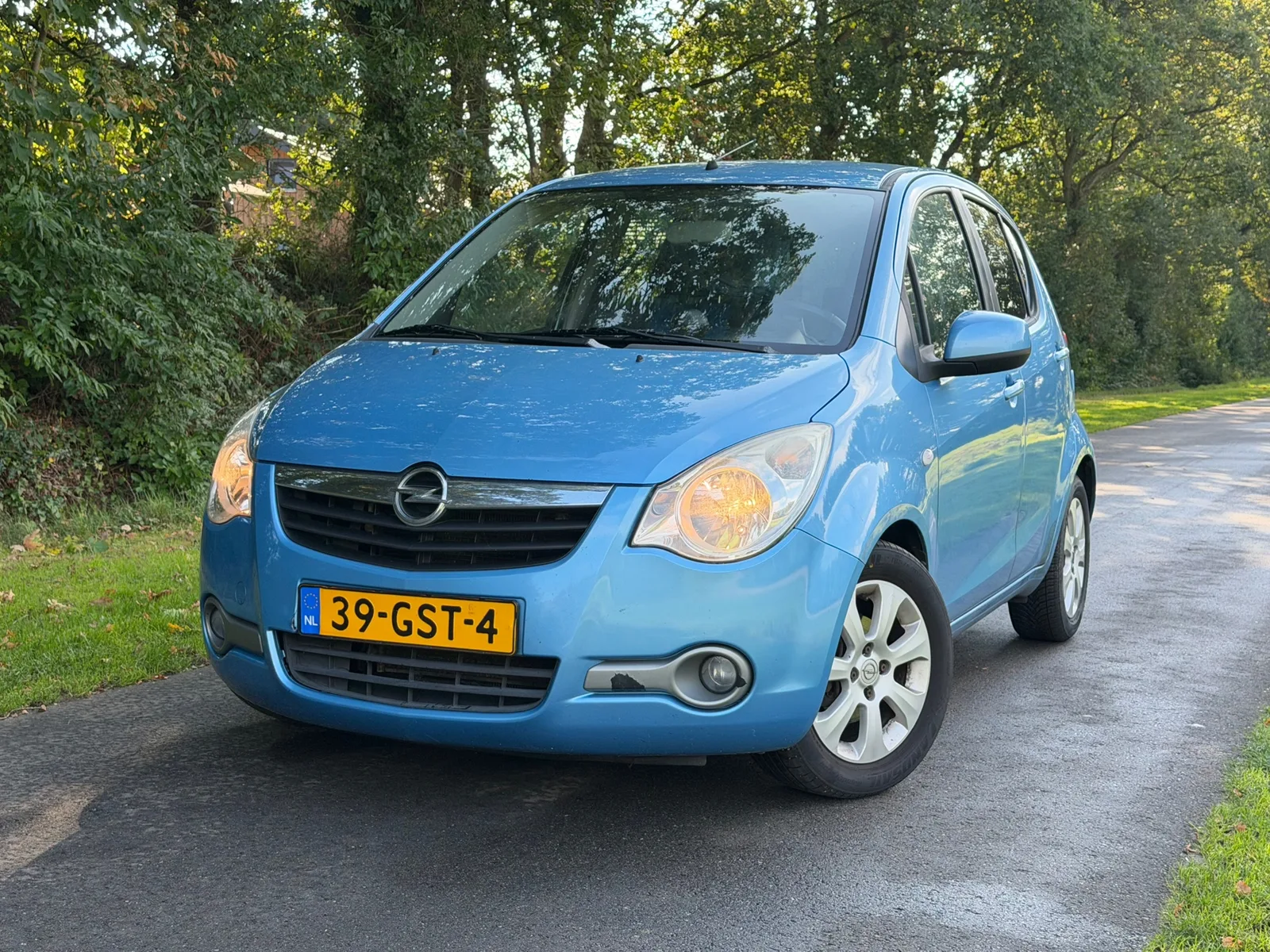 Opel Agila (2008) — foto 1