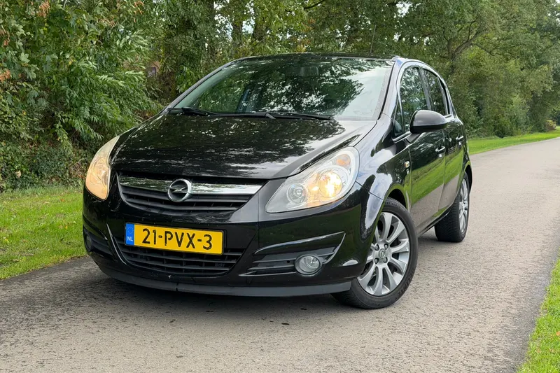 Opel Corsa (2011)