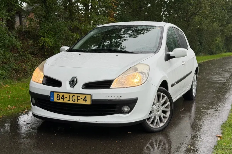 Renault Clio (2009)