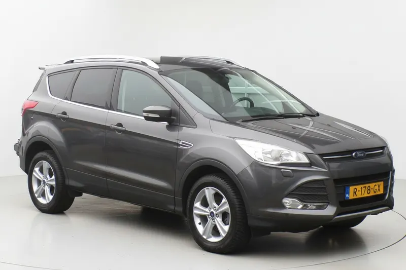 Ford Kuga (2016)