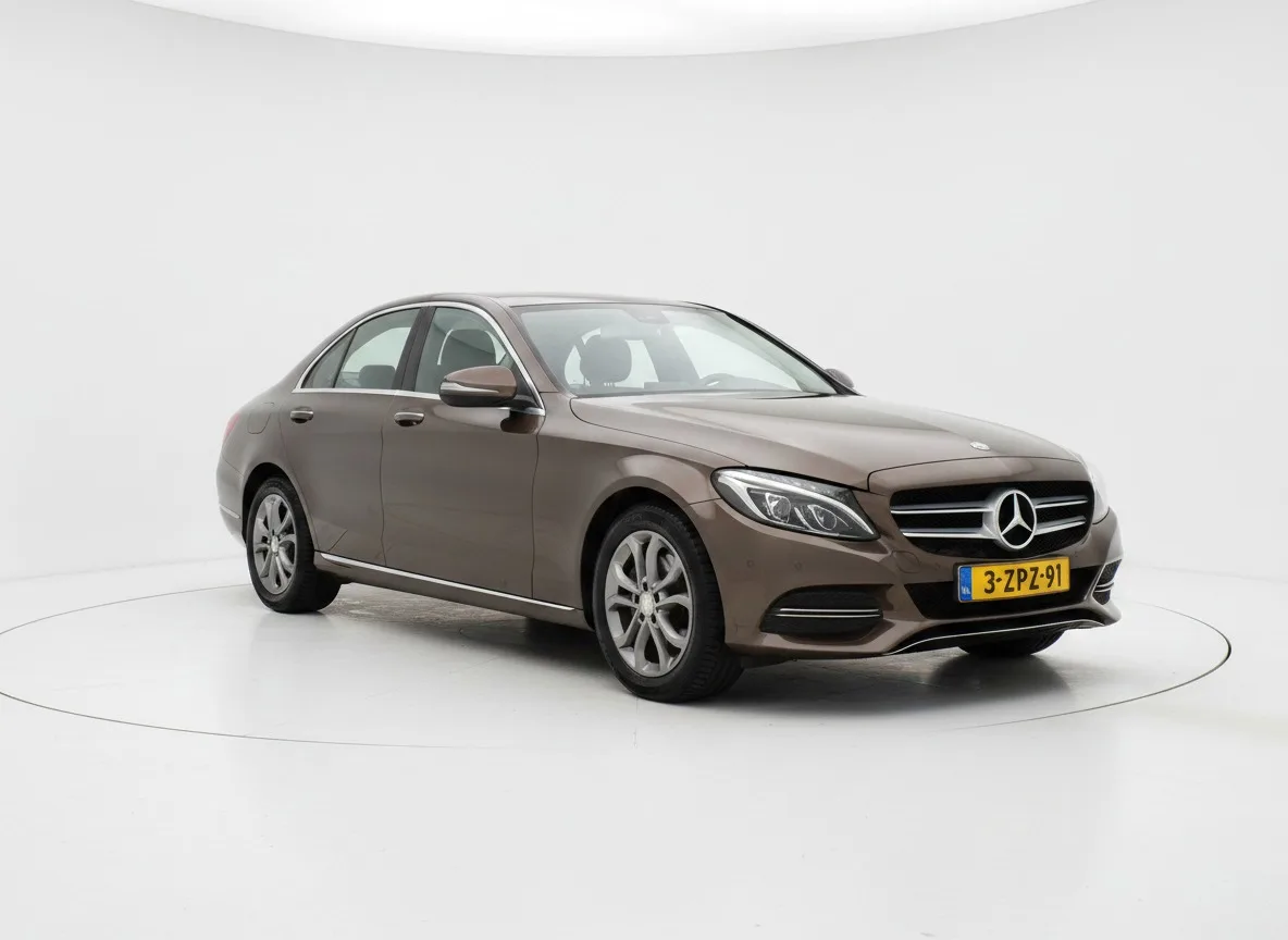 Mercedes-Benz C-Klasse (2015) — foto 1
