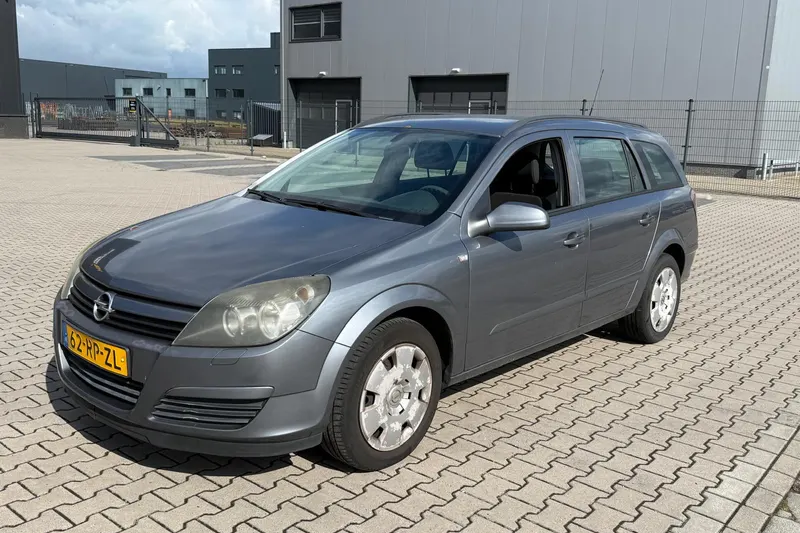 Opel Astra (2005)
