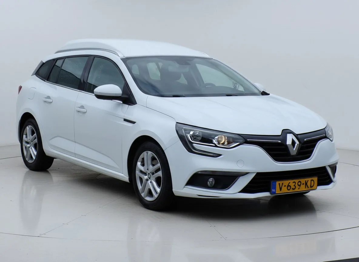 Renault Mégane (2018) — foto 1