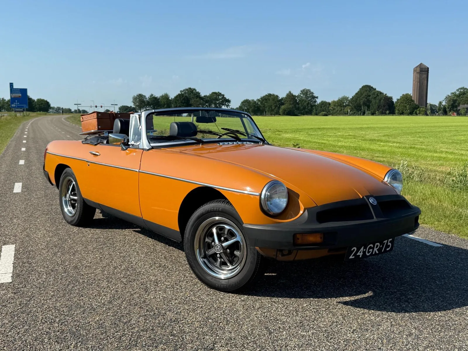 MG MGB (1975) — foto 1