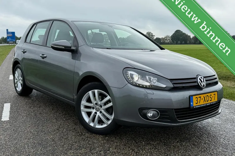 Volkswagen Golf (2012)