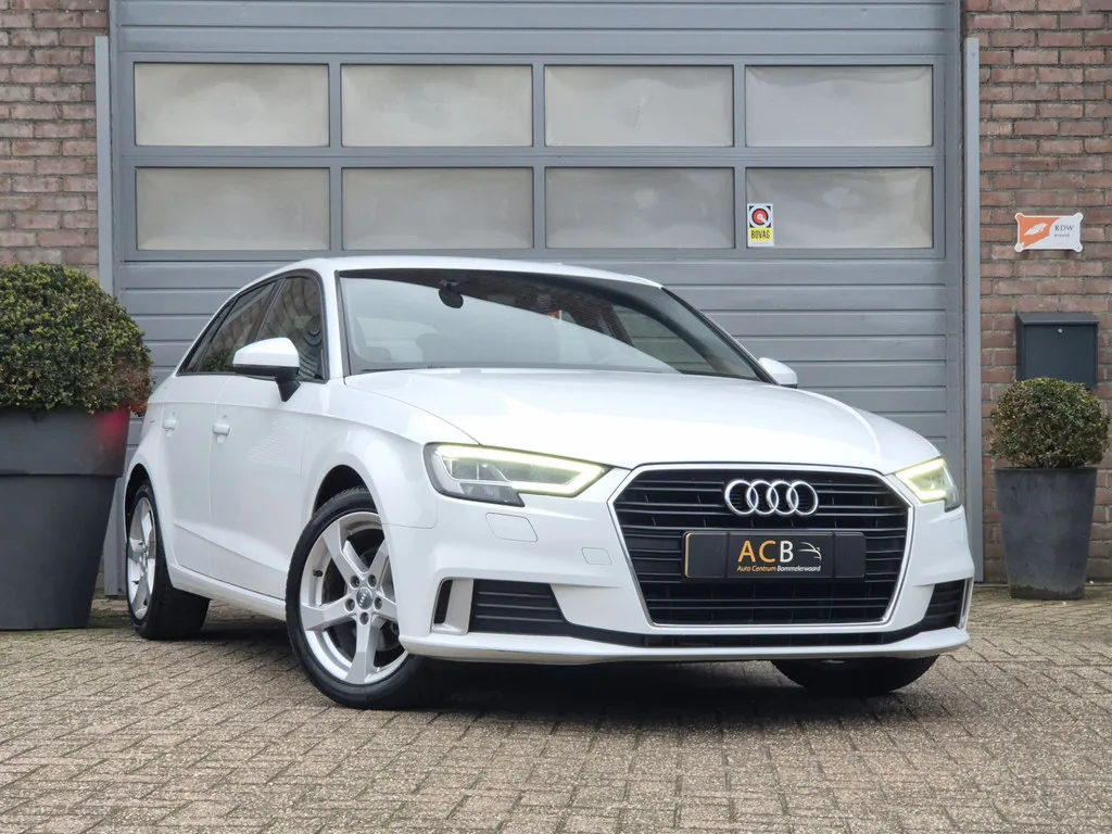 Audi A3 (2019) — foto 1