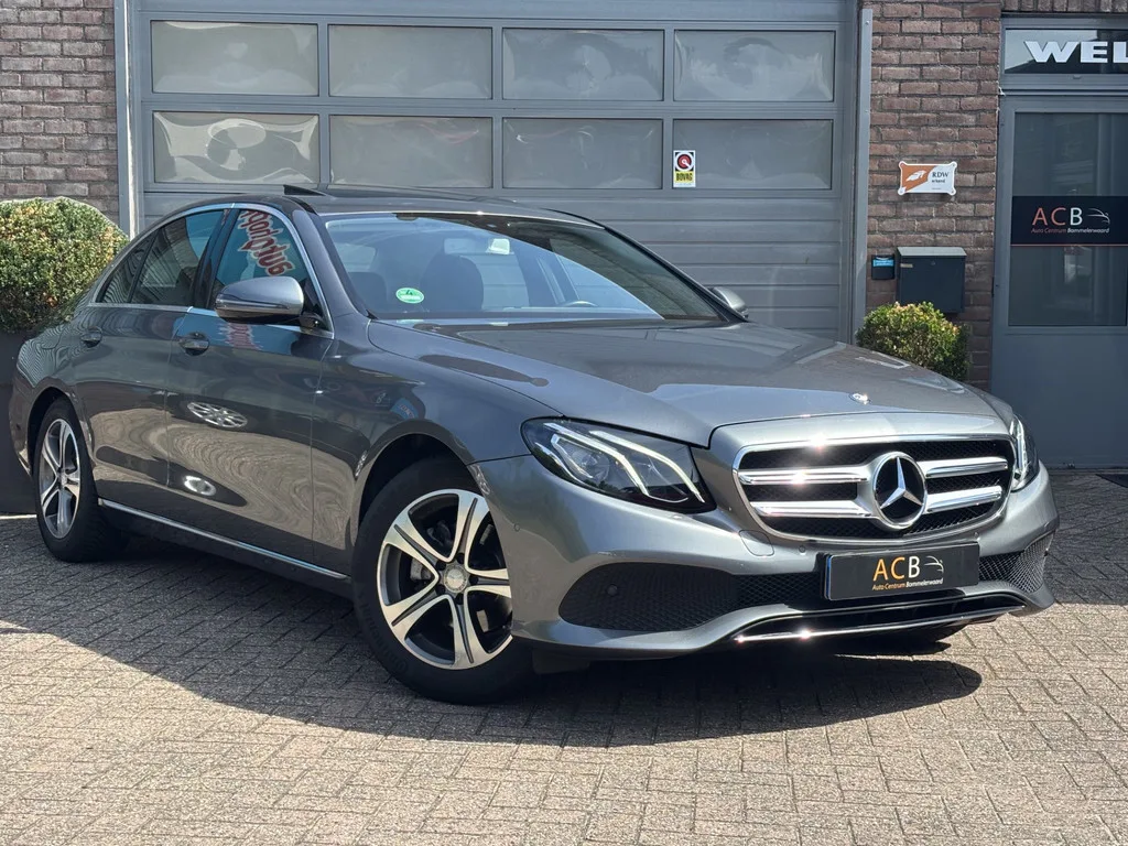 Mercedes-Benz E-Klasse (2016) — foto 1