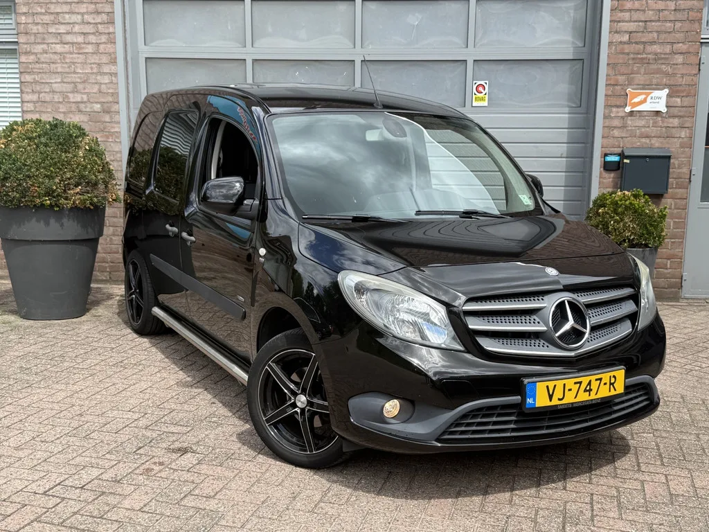 Mercedes-Benz Citan (2014) — foto 1